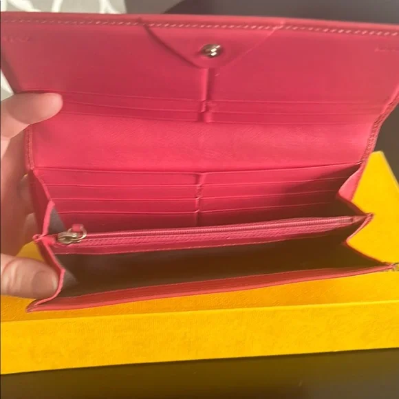 Fendi Pink Women's Wallet - Picture 6 of 15